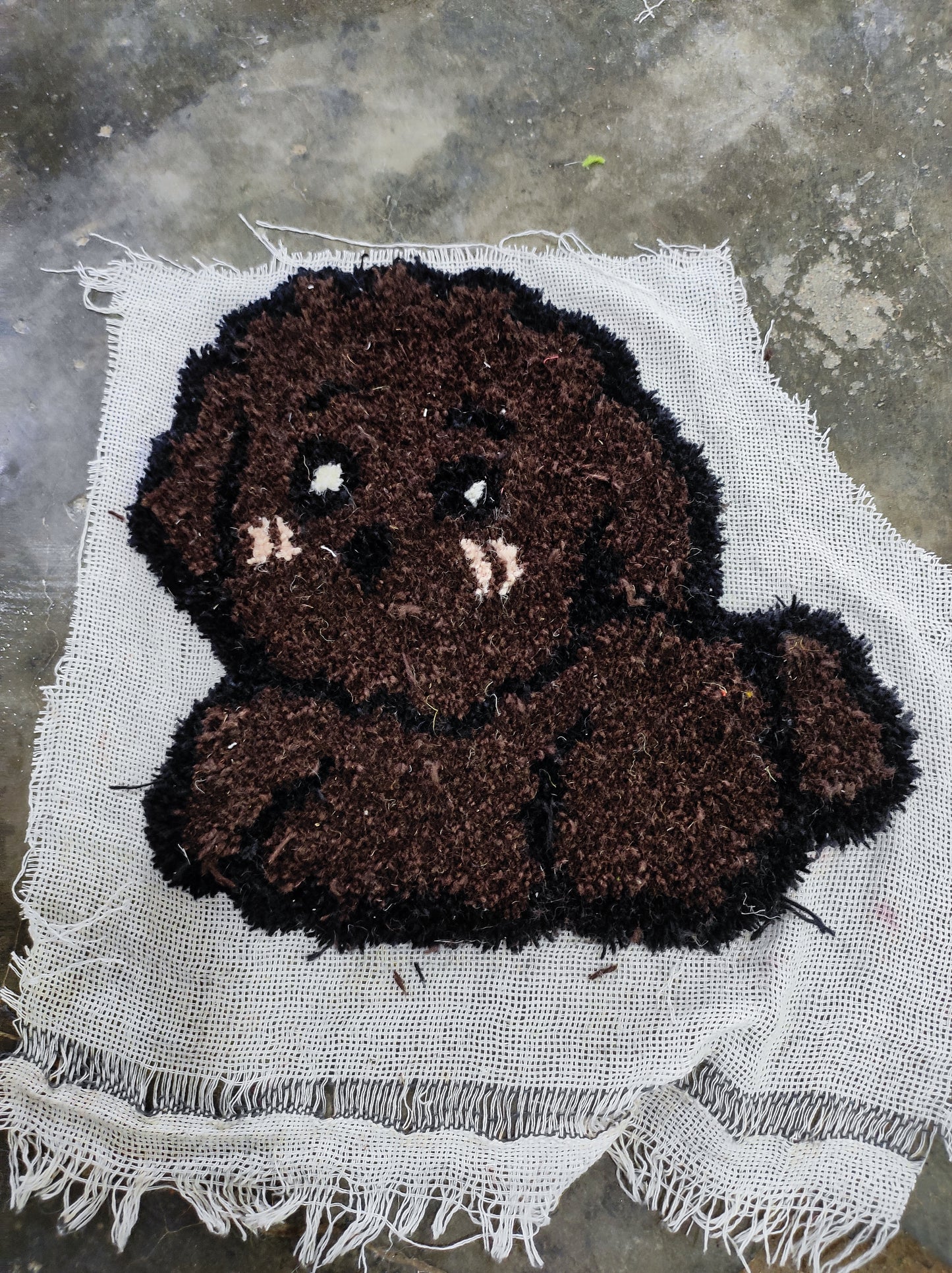 Cuddly Canine Comfort Rug - Adorable Brown Puppy Design