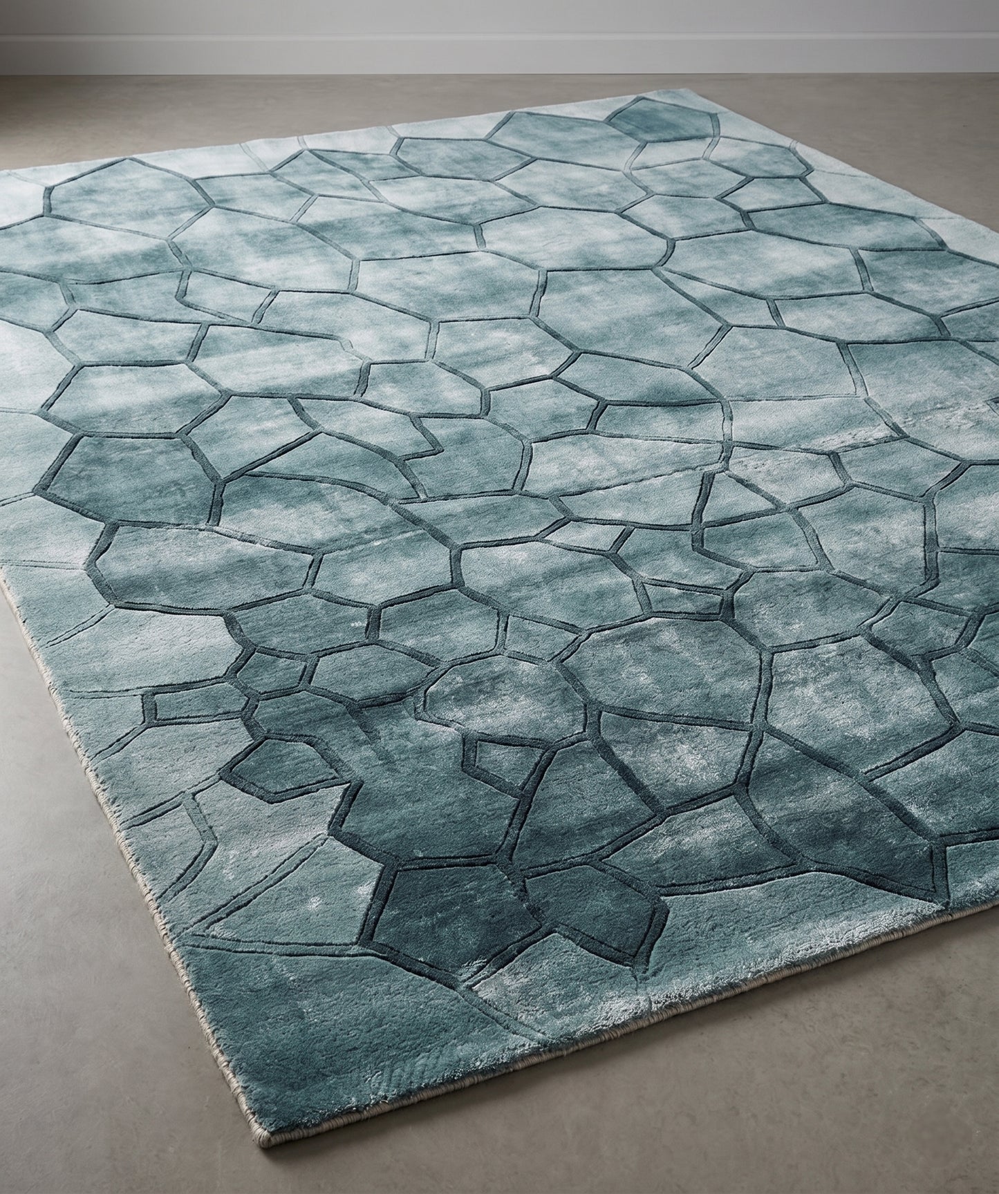 Mosaic Teal Luxury Area Rug - Hand-Tufted Contemporary Wool & Silk Carpet